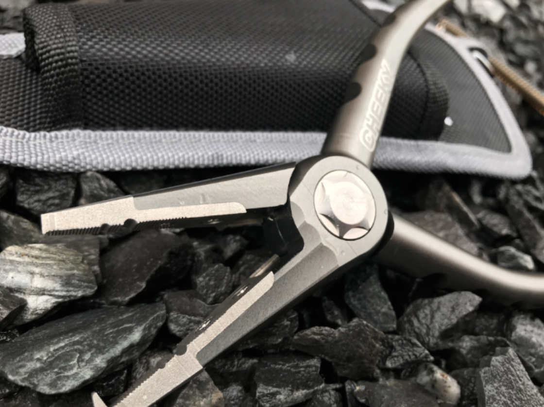 Abel Pliers Newly Redesigned With Sheath